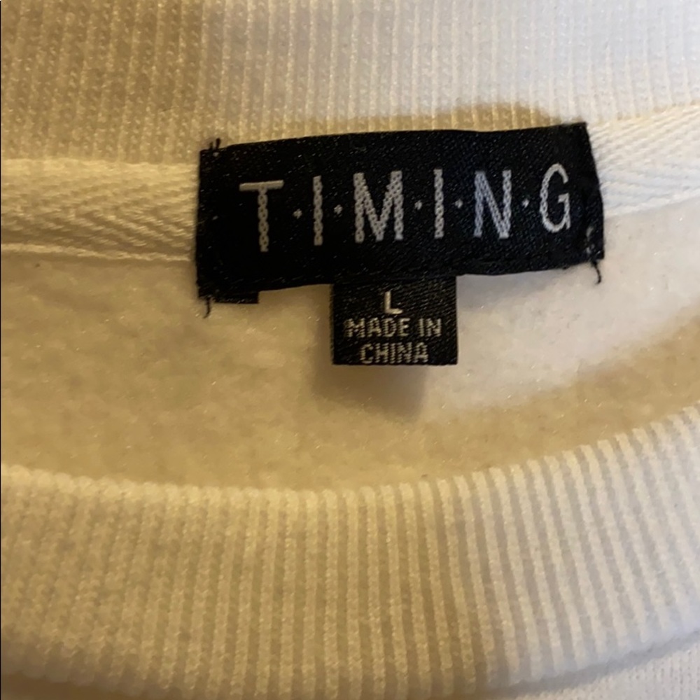 Timing Sweatshirt faux fur detail cream L NWOT - Picture 4 of 4